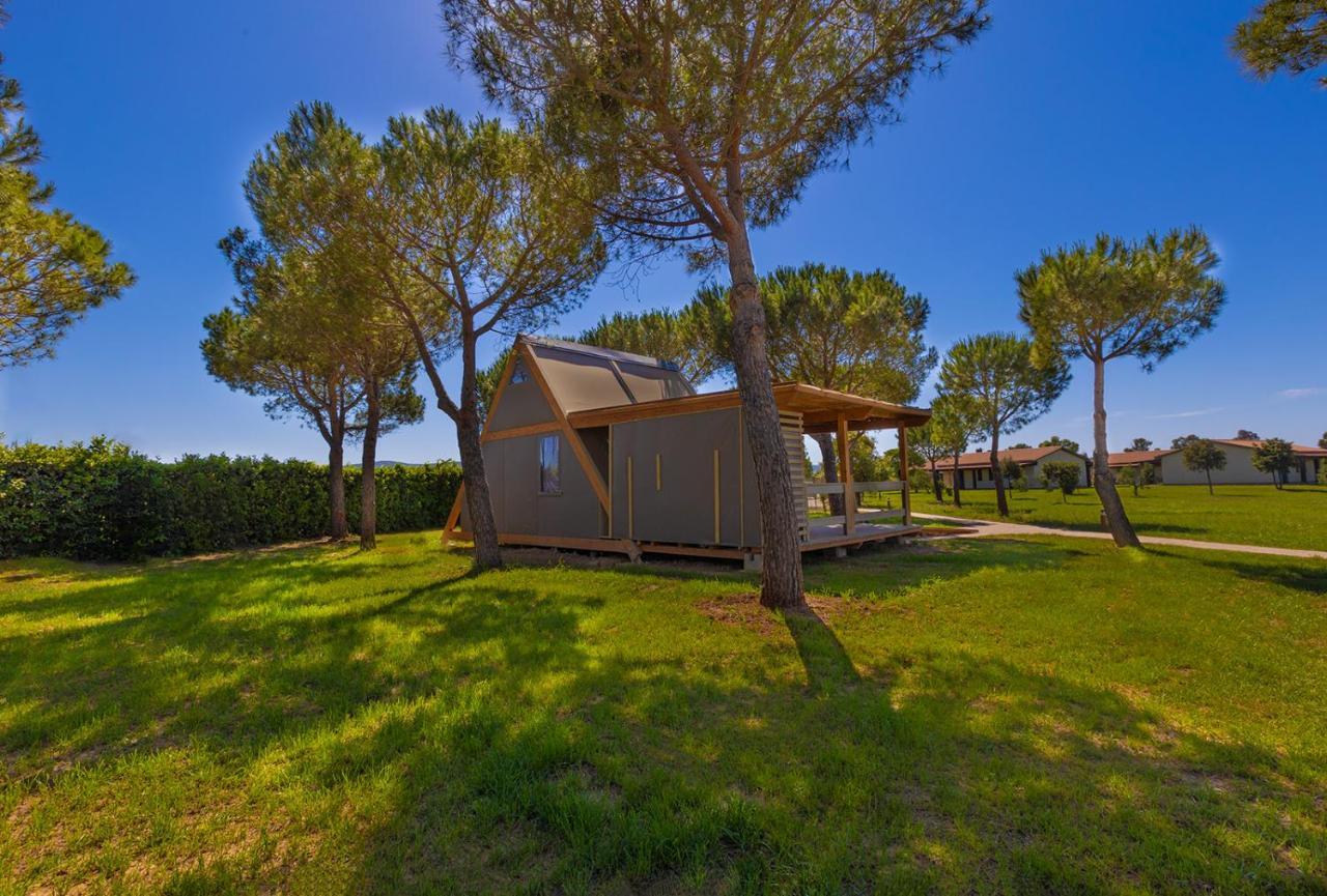 Glamping Gli Etruschi Hotel Piombino Buitenkant foto