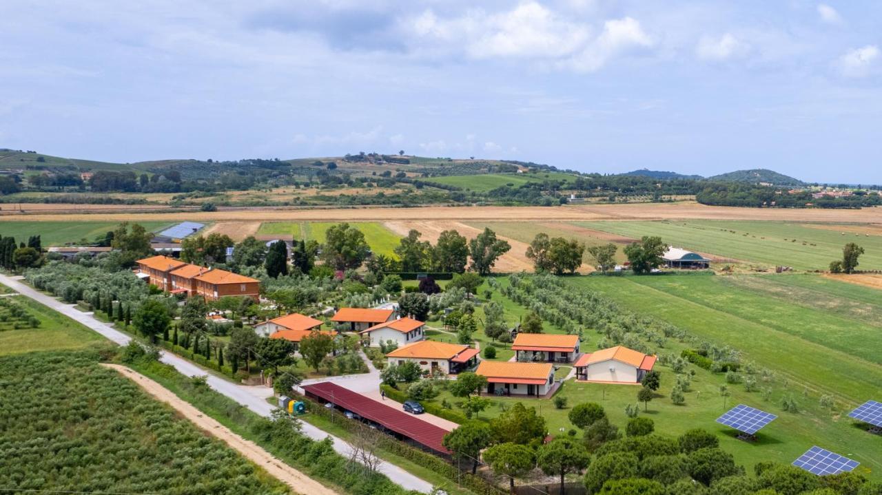 Glamping Gli Etruschi Hotel Piombino Buitenkant foto