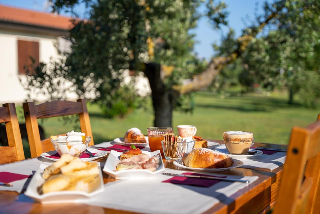 Glamping Gli Etruschi Hotel Piombino Buitenkant foto